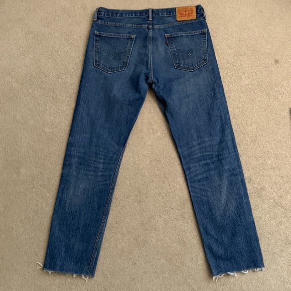 2017 Levi’s 502 Regular Fit Tapered Leg Raw Hem Size 34 - Picture 4 of 9